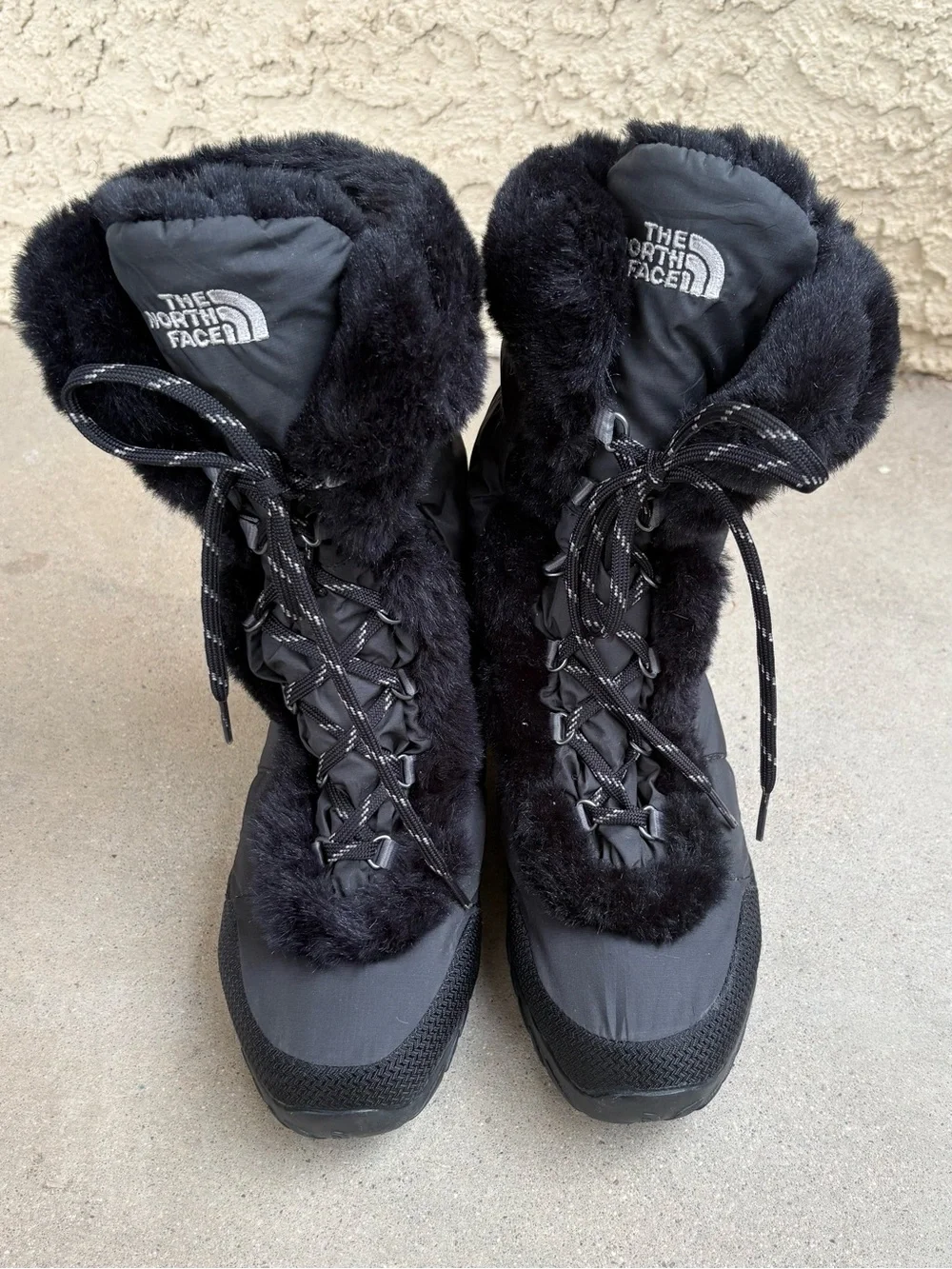 The North Face Nuptse Women’s 8.5 Goose Down Winter Snow Boots Faux Fur Black